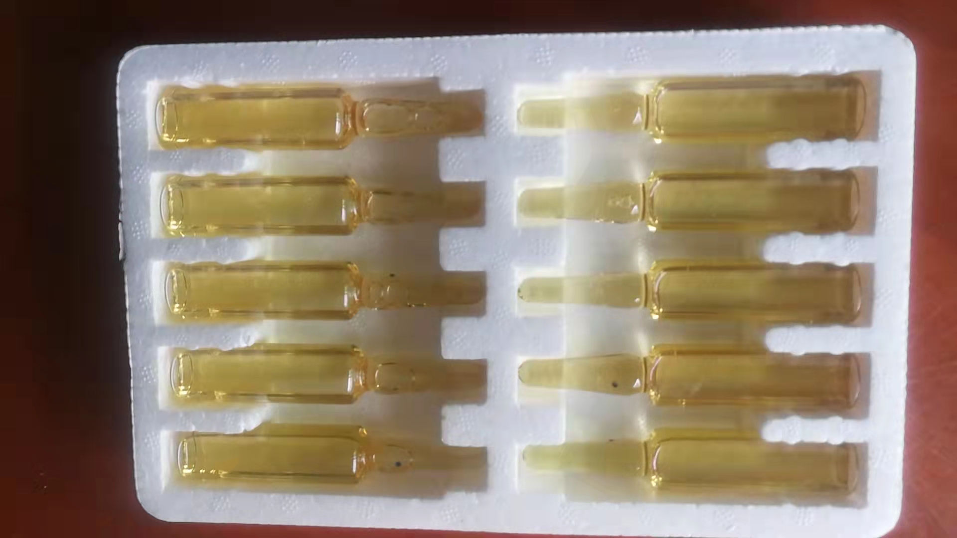 热毒消炎康注射液，独特的进口增效因子组方对各种动物热毒炎症注射后快速见效，注射一次就搞定的兽医常备杀手锏王牌级别药物