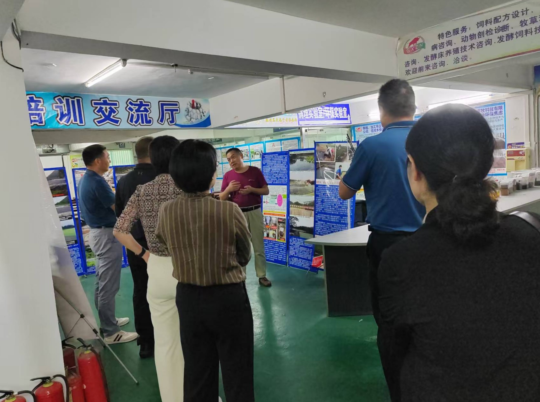 河南农业厅兽医处莅临广西助农调研兽医社会化3.jpg
